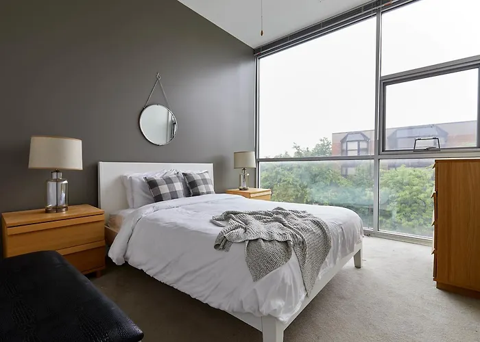 Aparthotel Sonder — Wrightwood Park Chicago